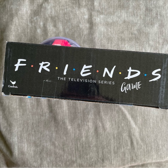 New Friends “The One With The Ball” Game - Picture 3 of 3